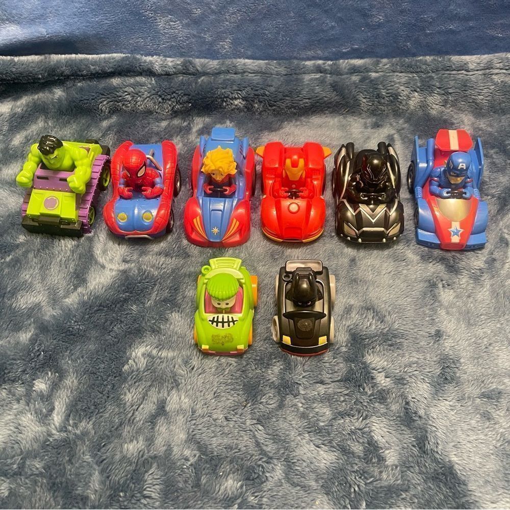 Marvel Avengers pull back cars lot